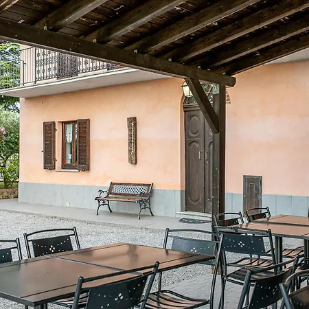 Cantine Bevione - Family With Panoramic View