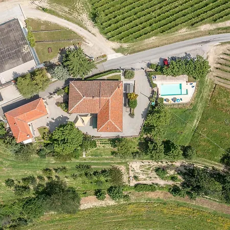 Agroturismo Cantine Bevione - Family With Panoramic View Farigliano