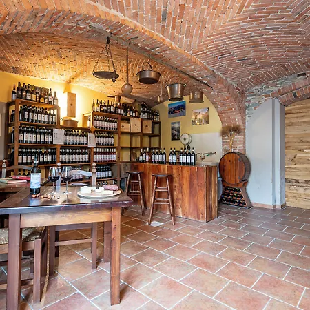 Cantine Bevione - Family With Panoramic View Séjour à la ferme